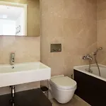 Appartement Skyscraper Riverview With Indoor Pool