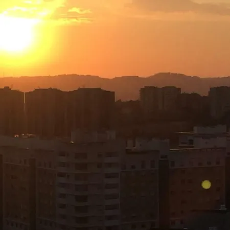 Skyscraper Riverview With Indoor Pool Lisboa