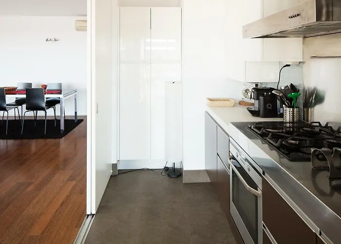 Skyscraper Riverview With Indoor Pool Apartmán Lisboa