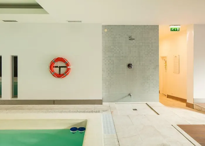 Skyscraper Riverview With Indoor Pool * Lisboa